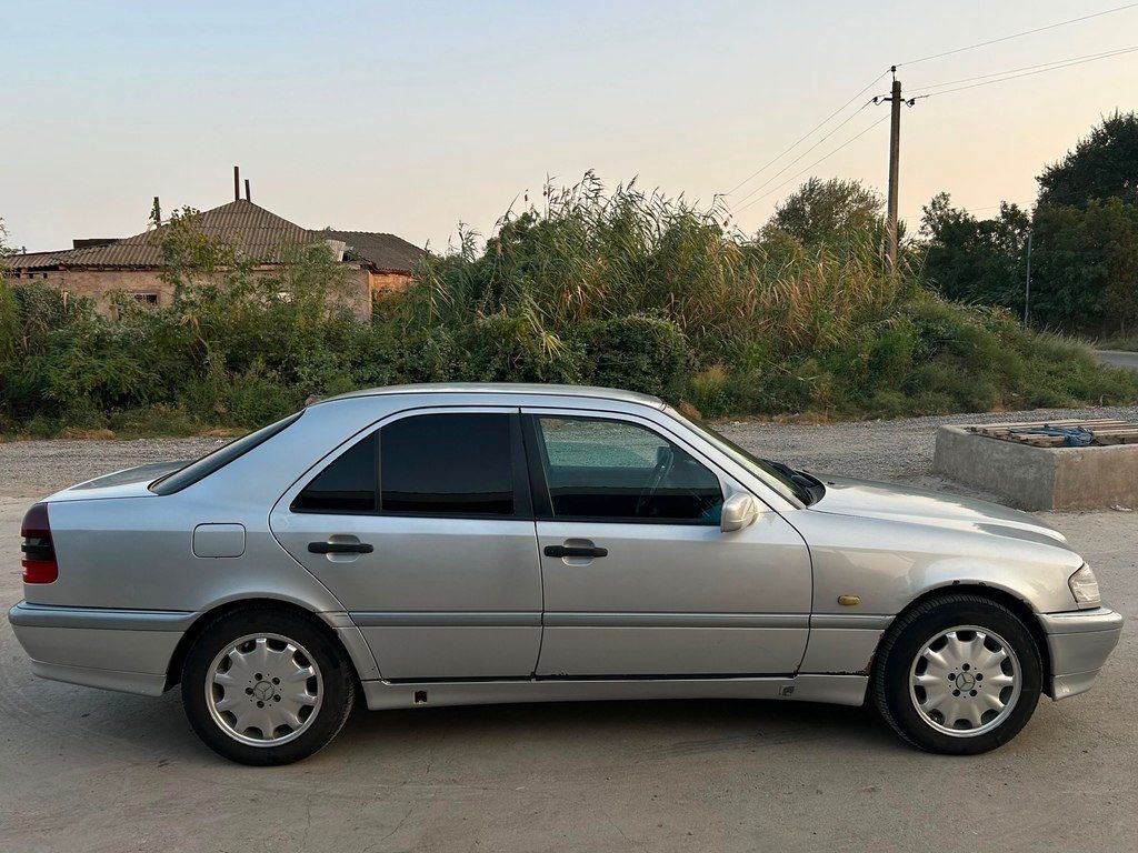 Mercedes C 200, 2.0 L, 1998 il, 240 000 km — Avtomobillər, Saatlı (4)