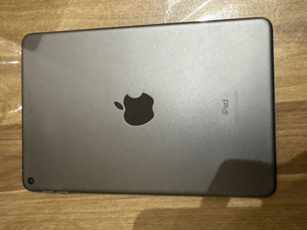 Apple iPad (Space Gray) - Model: iPad seriyası, Touch ID düyməli — Elektronika, Bakı (2)