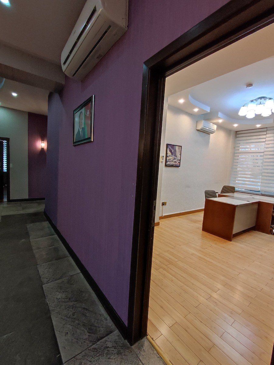İcarəyə verilir 6 otaqlı ofis 200 m² — Ofis, Bakı (9)