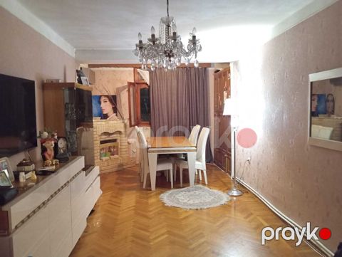 Satılır 2 otaqlı köhnə tikili 55 m² — Bakı