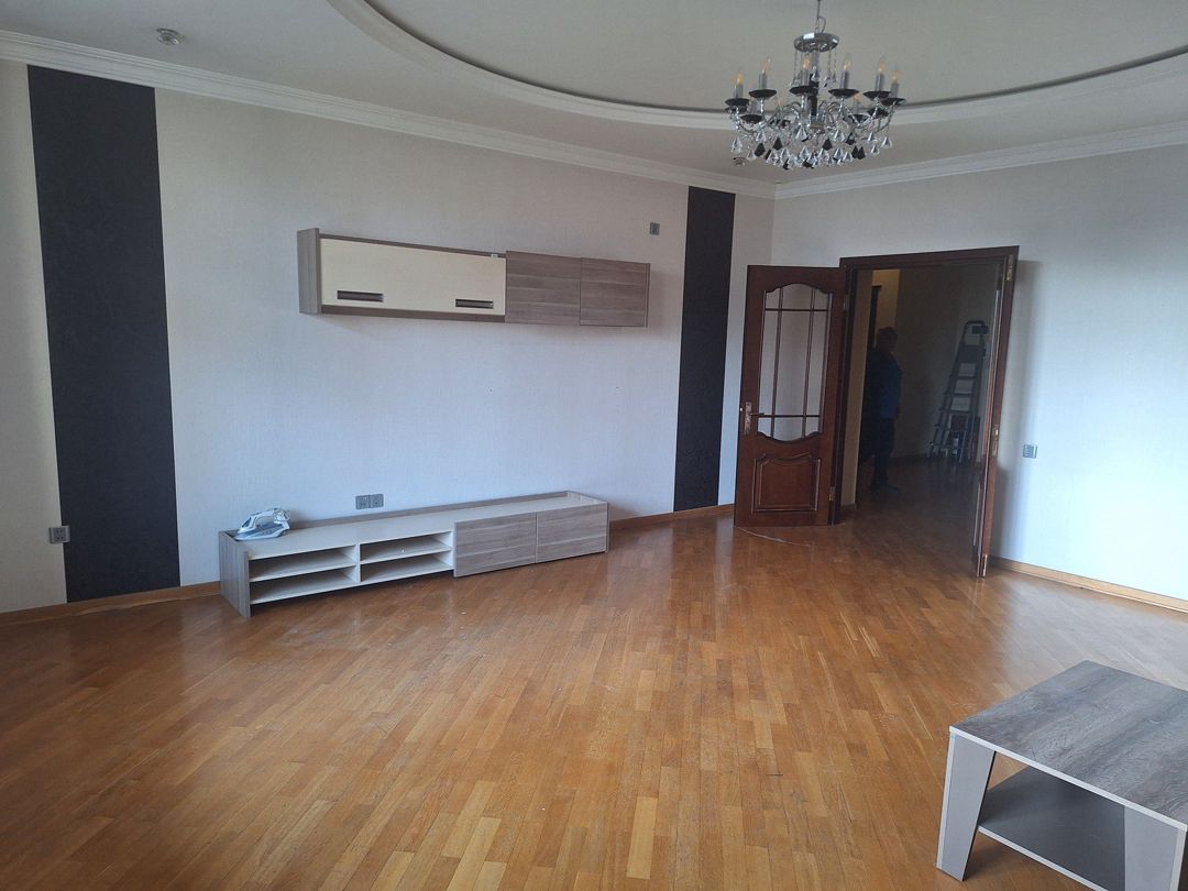 Satılır 2 otaqlı yeni tikili 126 m² — Mənzil, Bakı (11)