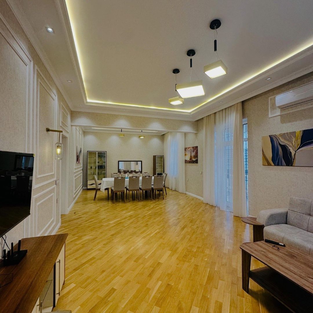 İcarəyə verilir 5 otaqlı həyət evi/bağ evi 400 m² — Ev, villa, Bakı (7)