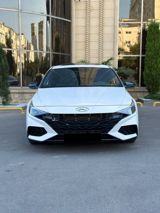 Hyundai Elantra, 2023 il — Avtomobillər
