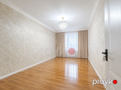 Satılır 3 otaqlı yeni tikili 82 m²
