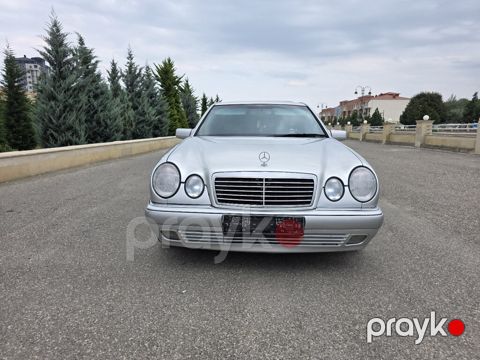 Mercedes E 230, 2.3 L, 1997 il, 507 696 km — Quba
