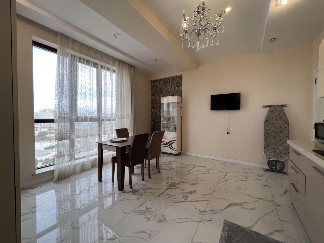 4-otaqlı yeni tikili kirayə verilir, 28 May m., 180 m² — Daşınmaz əmlak, Bakı (11)