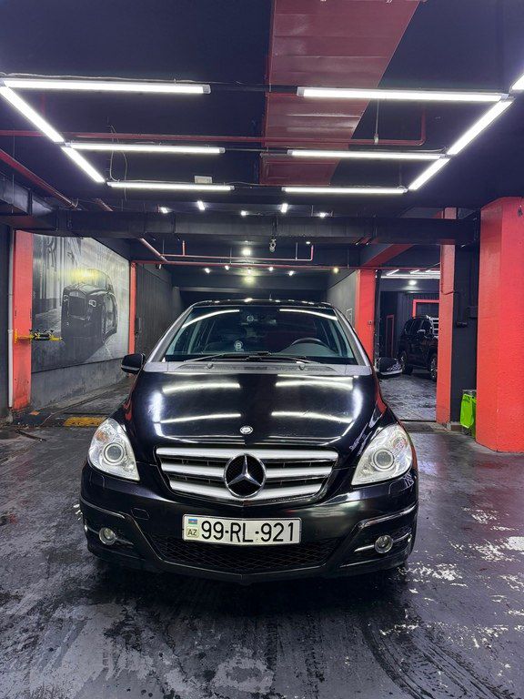 Mercedes B 180, 1.6 L, 2012 il, 109 000 km — Avtomobillər, Bakı