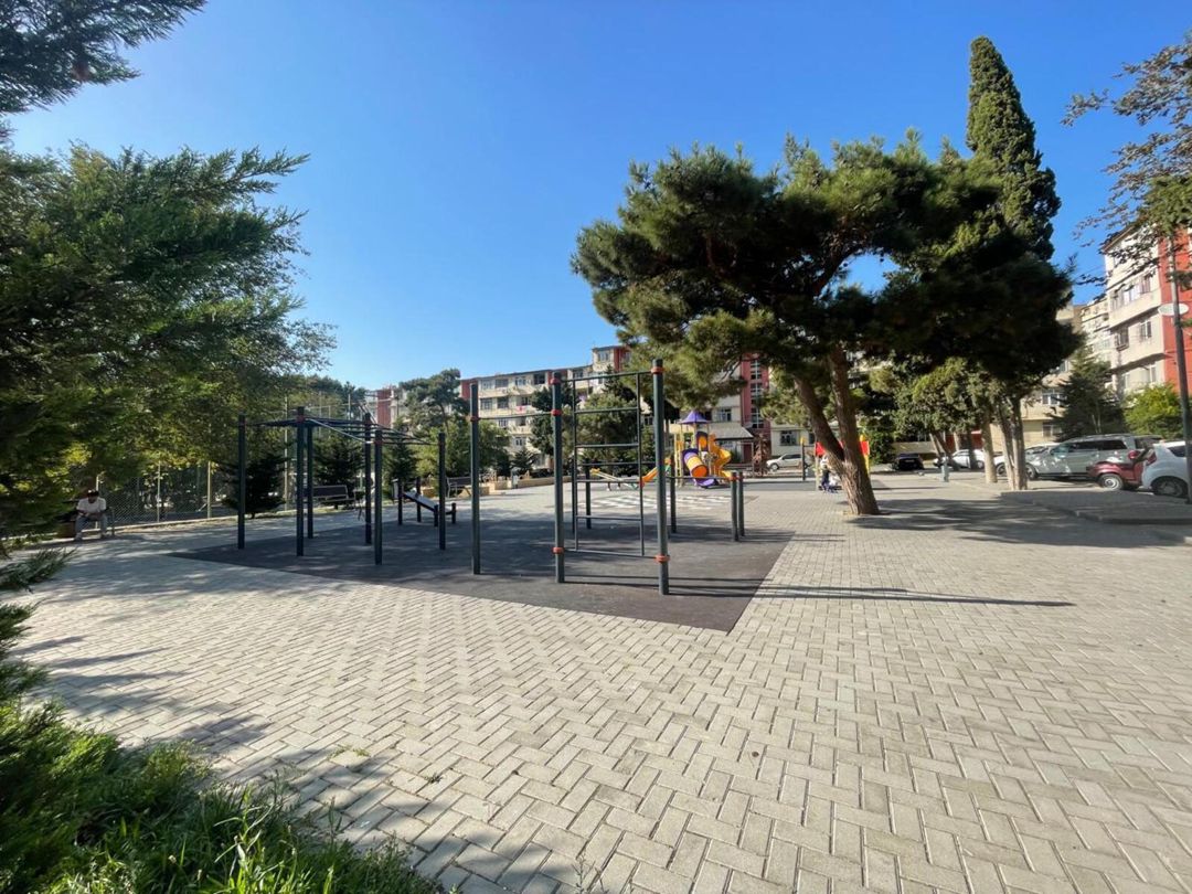 Satılır 4 otaqlı köhnə tikili 120 m² — Mənzil, Bakı (12)