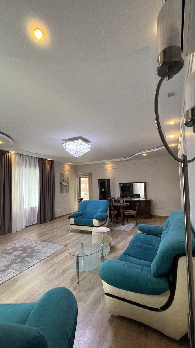 İcarəyə verilir 3 otaqlı yeni tikili 132 m² — Mənzil, Bakı (2)