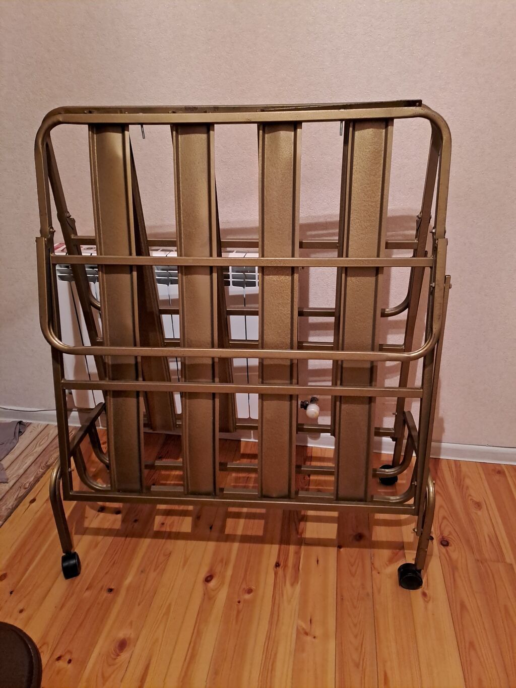 Təkərli metal qatlanan çarpayı karkası - Material: Mis polad — Mebel, Xırdalan (5)