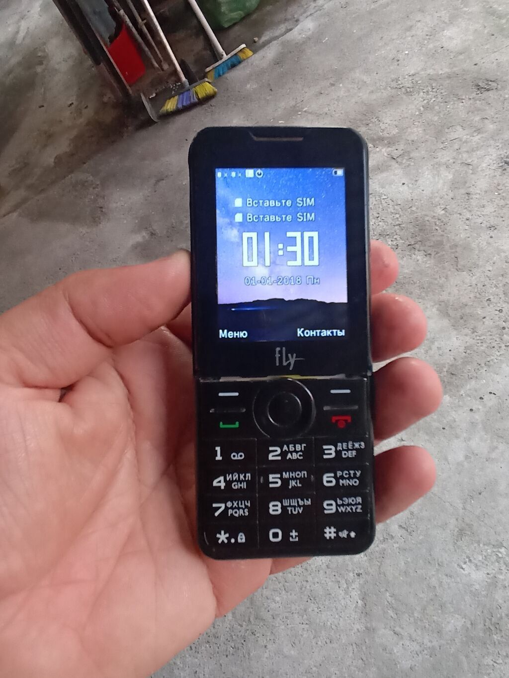 Düyməli mobil telefon – Philips Xenium seriyası (ön paneldə Fly — Elektronika, Şəki (3)