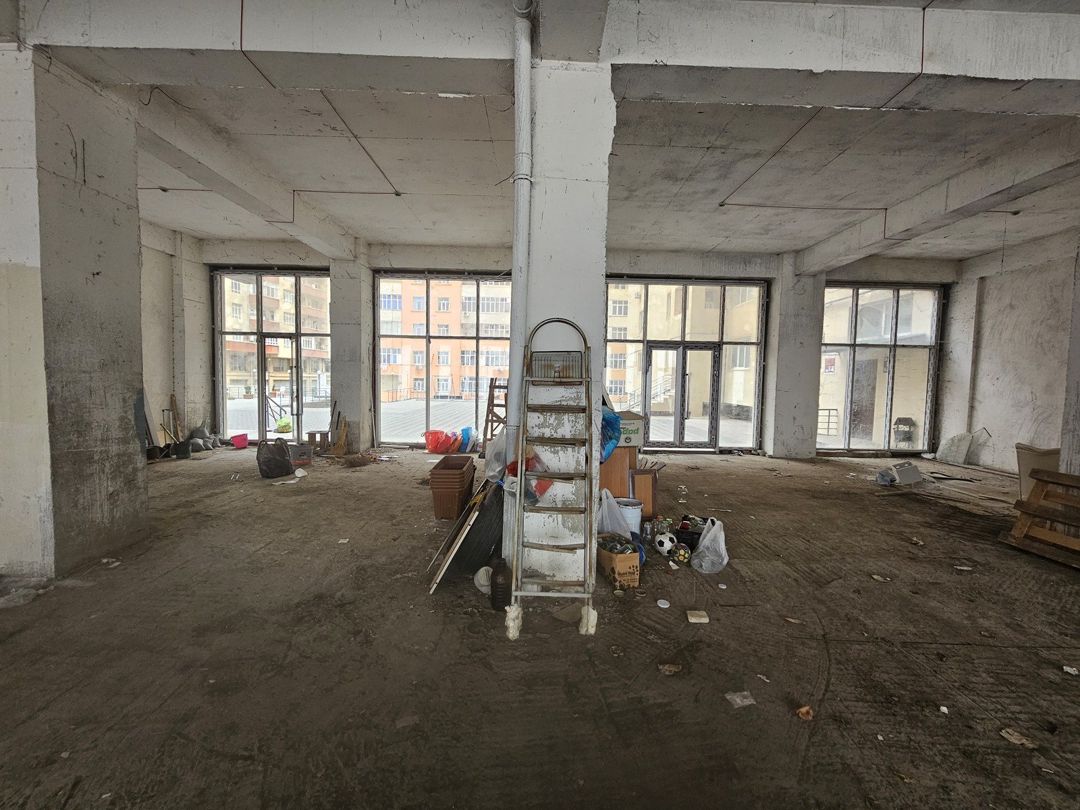 Satılır obyekt 780 m² — Əmlak, Bakı (4)