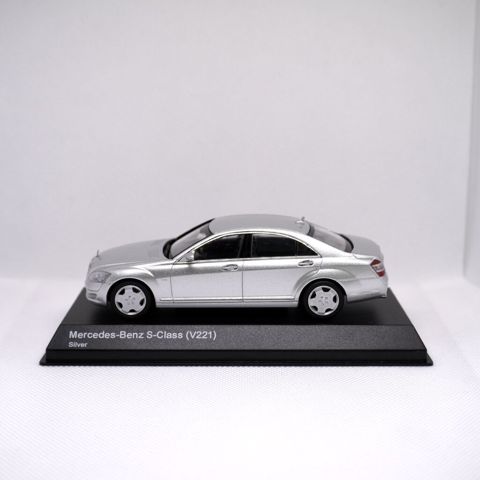 Mercedes-Benz S600L Modeli • İstehsalçı - Kyosho • Ölçü: 1:43 •