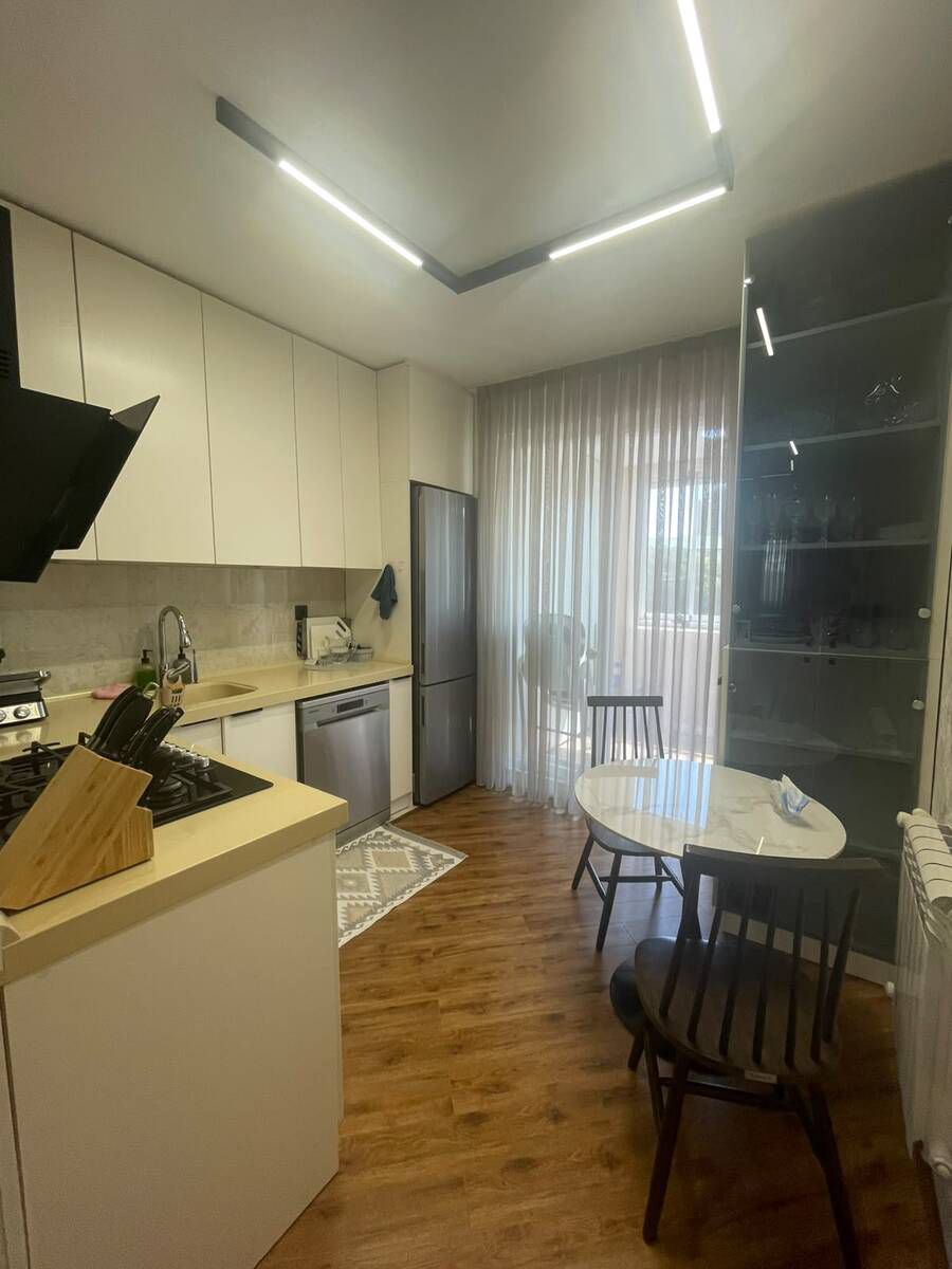 Satılır 3 otaqlı köhnə tikili 90 m² — Mənzil, Bakı (11)