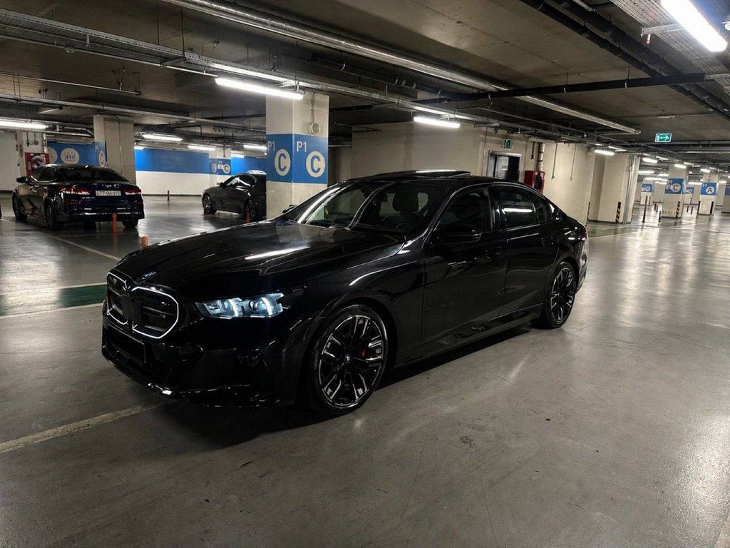 BMW i5, 81.2 kWh, 2024 il, 25 000 km — Avtomobillər, Bakı (5)