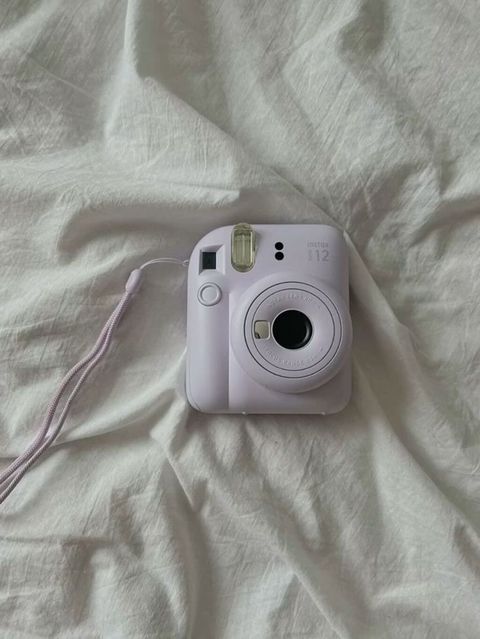 Fujifilm Instax mini 12 ani fotoaparatı – pastel bənövşəyi rəng — Foto Video Texnika Company — Elektronika