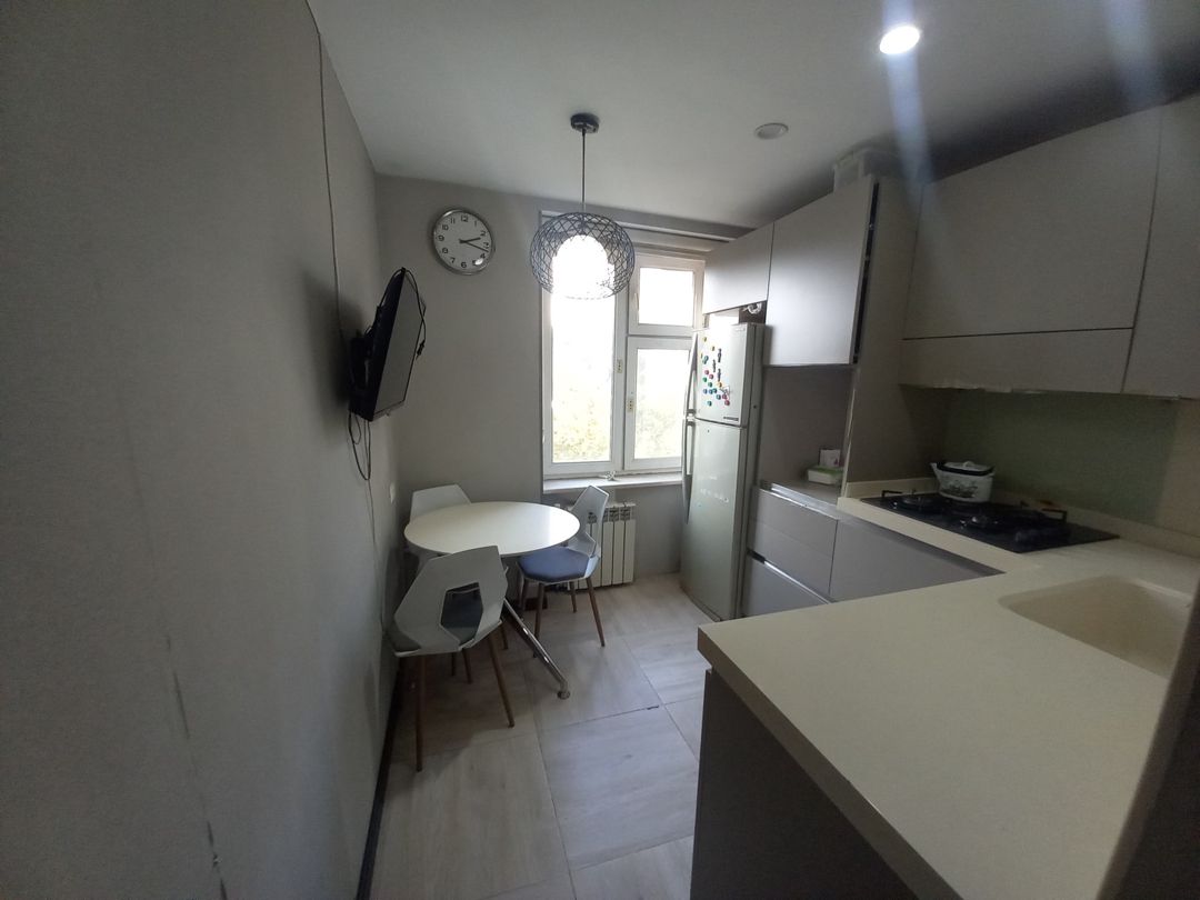 İcarəyə verilir 2 otaqlı köhnə tikili 60 m² — Mənzil, Bakı (5)