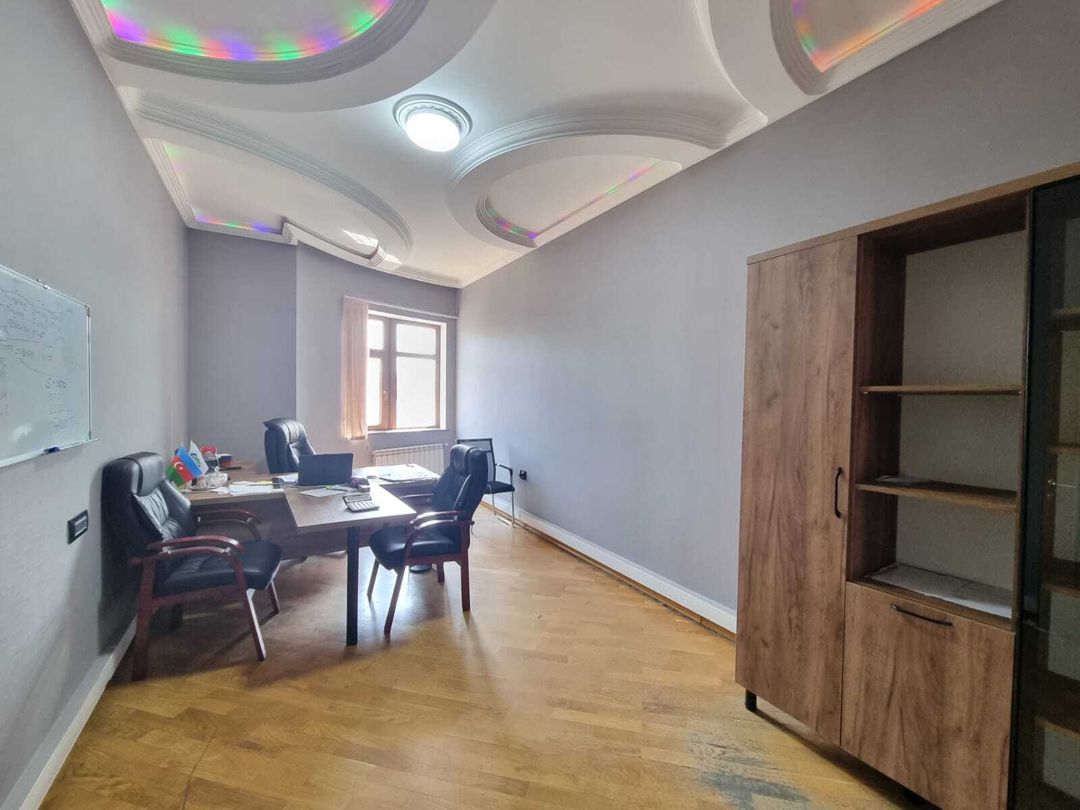 İcarəyə verilir 8 otaqlı ofis 560 m² — Ofis, Bakı (10)