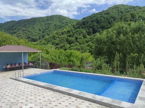 İcarəyə verilir 5 otaqlı həyət evi/bağ evi 120 m²