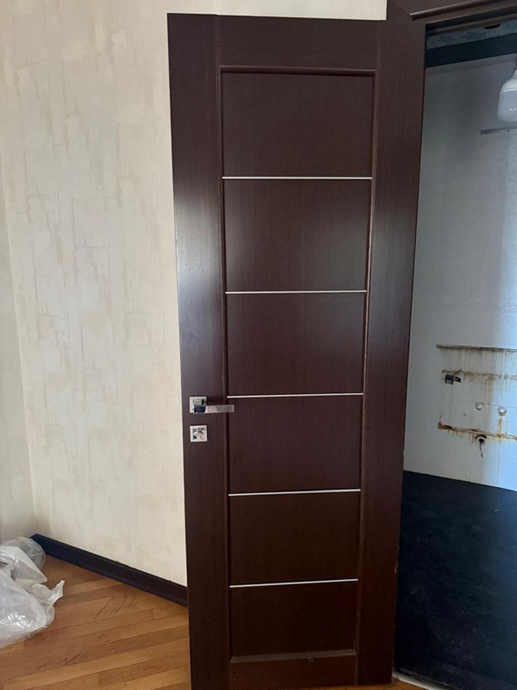 Müasir interyer üçün otaq qapıları dəsti - Model: Horizontal metal — Mallar, Bakı (2)