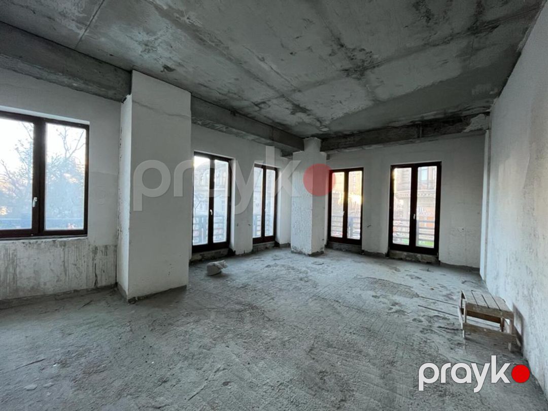 Satılır 4 otaqlı yeni tikili 246 m² — Mənzil, Bakı (11)