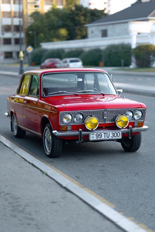 LADA (VAZ) 2103, 1.3 L, 1981 il, 20 000 km — Avtomobillər, Bakı