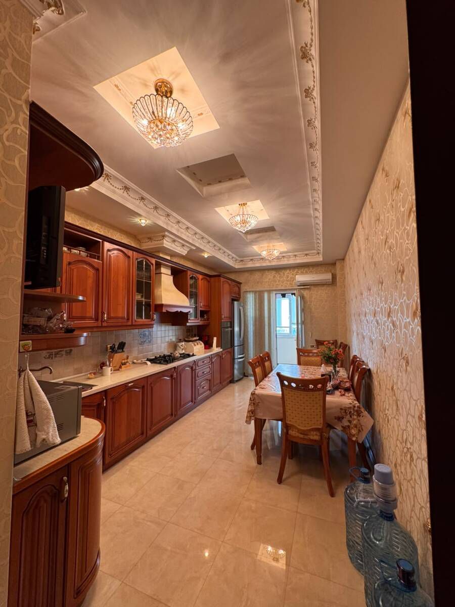 Satılır 4 otaqlı yeni tikili 186 m² — Mənzil, Bakı (7)