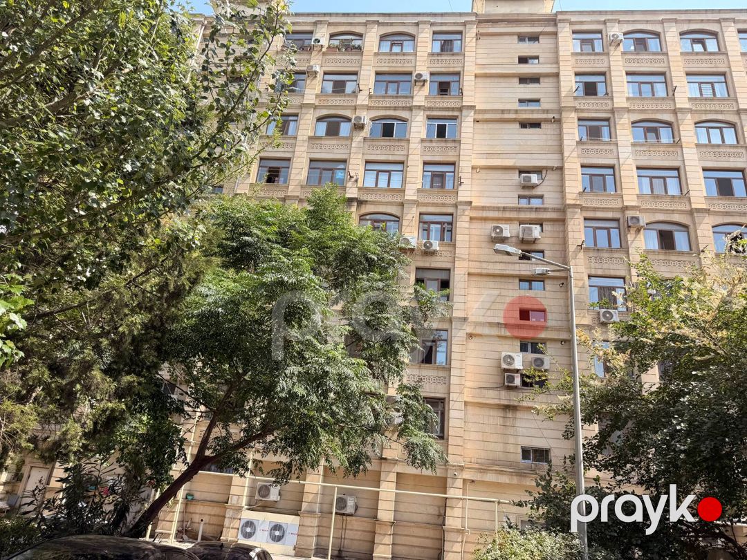 Satılır 4 otaqlı köhnə tikili 110 m² — Mənzil, Bakı (3)