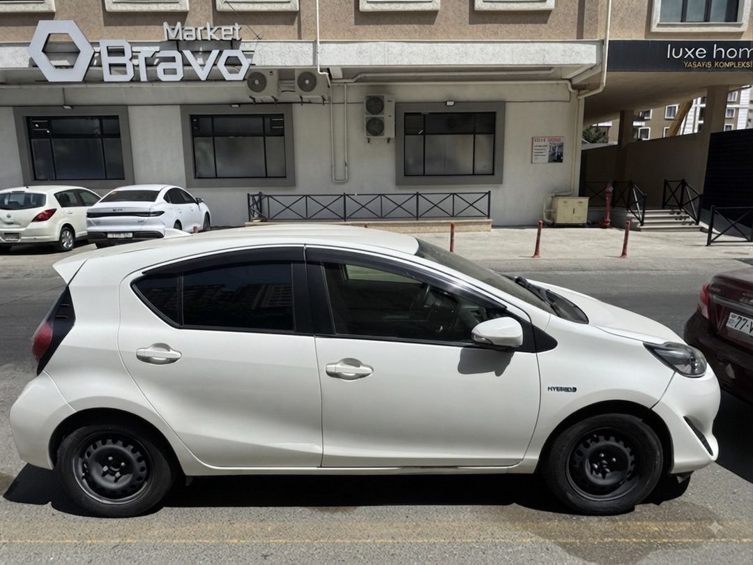 Toyota Aqua, 2019 il — Avtomobillər, Bakı (3)
