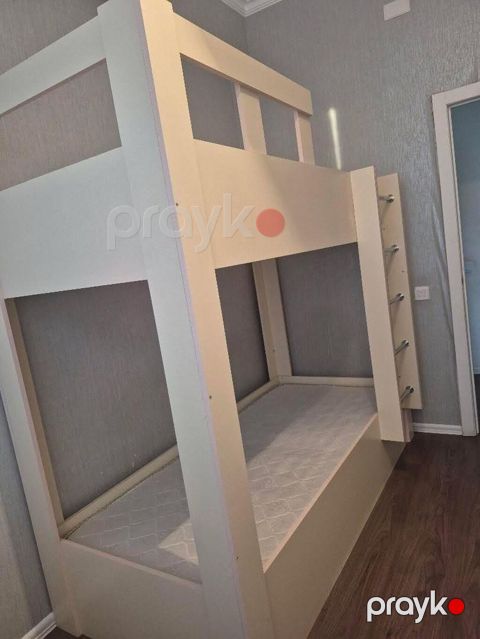 İki mərtəbəli çarpayı — ağ, 1×2.10 m, ayrıla bilən — Bakı
