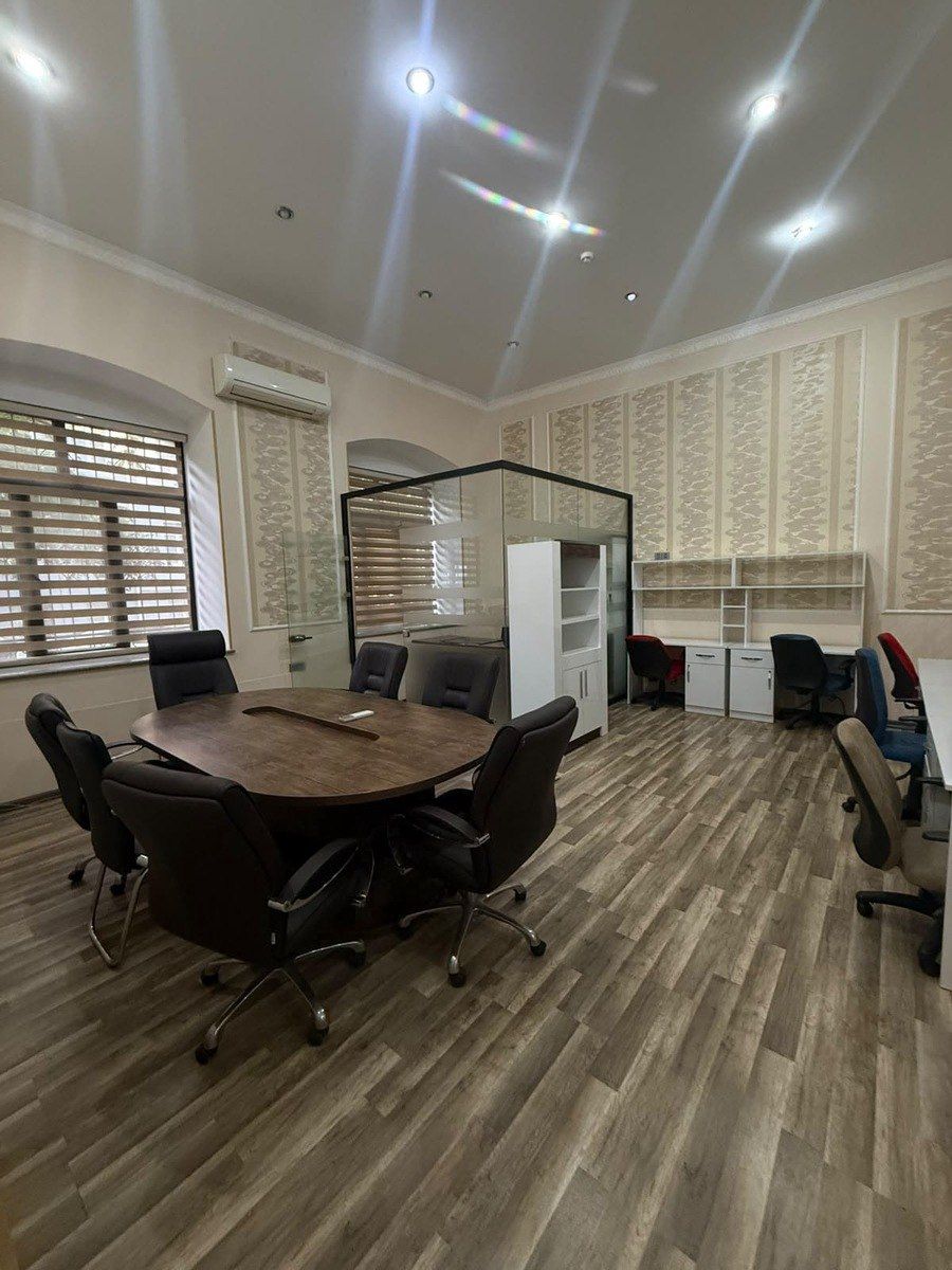 İcarəyə verilir 4 otaqlı ofis 135 m² — Ofis, Bakı
