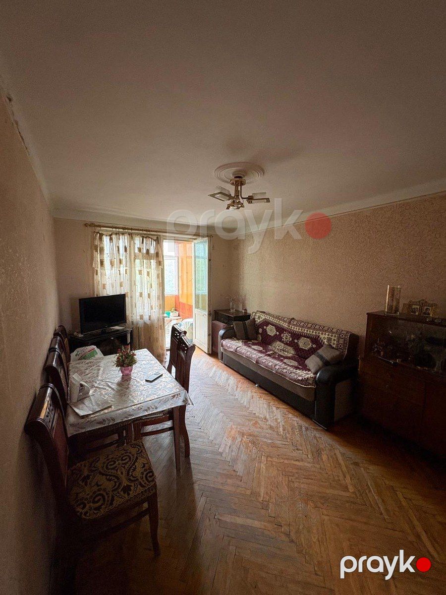 Satılır 2 otaqlı köhnə tikili 56 m² — Mənzil, Bakı (2)