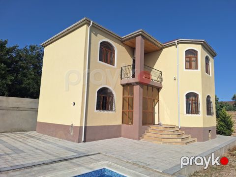 İcarəyə verilir 5 otaqlı həyət evi/bağ evi 150 m²