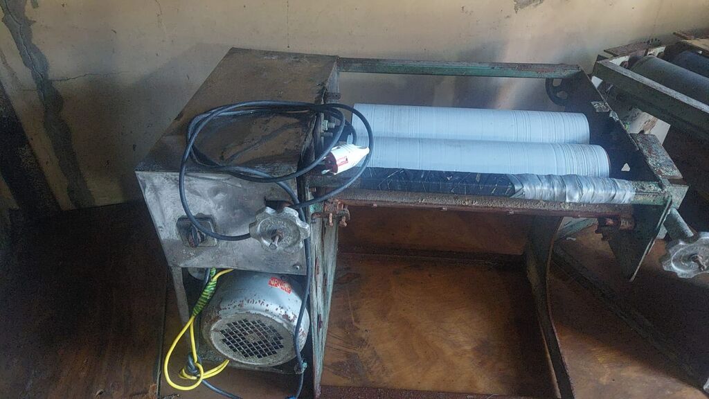 Lavaş açan aparat Qiymət: 400₼ Məkan: Kamsamolski Elan kodu: 5075