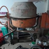 Simentqarişdiran təcilli satilir 300Azn — Hazır biznes