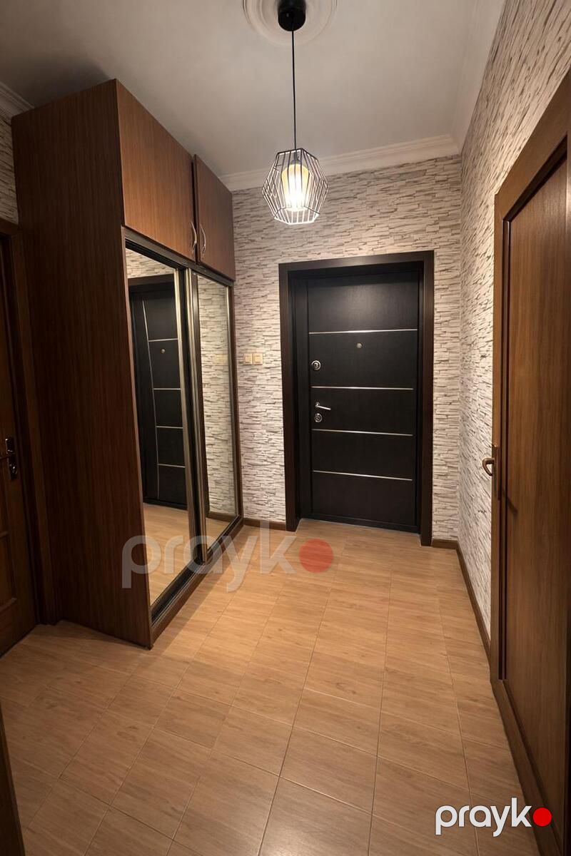 Satılır 2 otaqlı köhnə tikili 60 m² — Mənzil, Bakı (8)