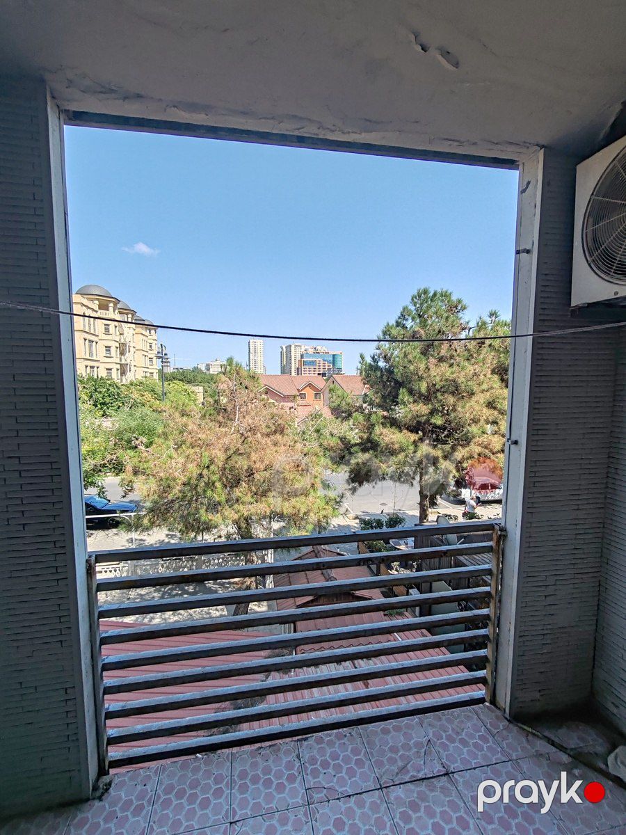 İcarəyə verilir 1 otaqlı köhnə tikili 45 m² — Mənzil, Bakı (7)