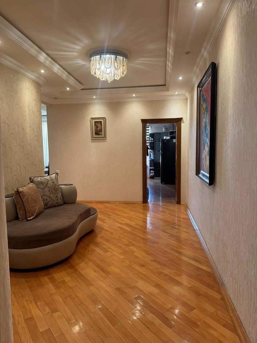 Satılır 3 otaqlı yeni tikili 156 m² — Mənzil, Bakı (2)