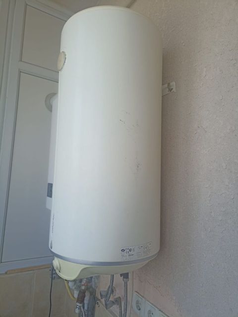 Ariston 100 l, İşlənmiş, Kredit yoxdur, Ünvandan götürmə