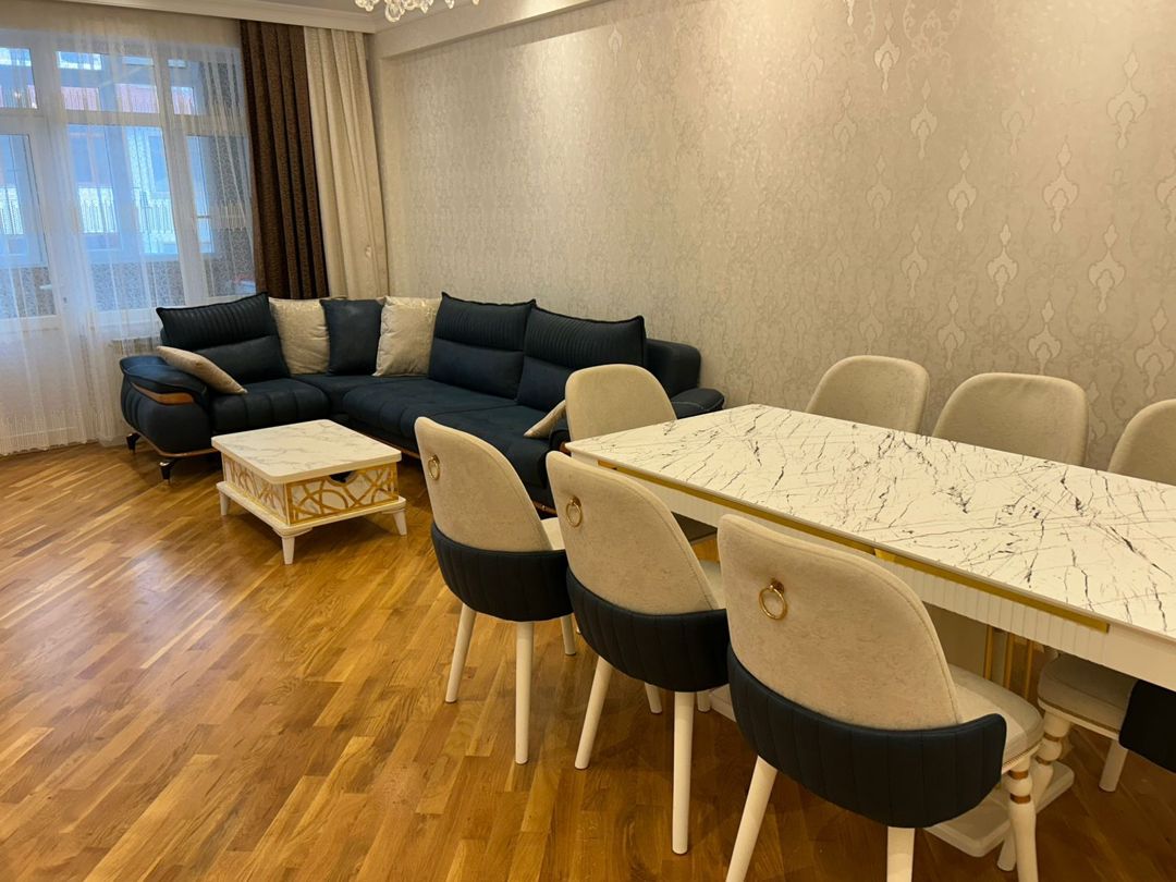 4-otaqlı yeni tikili, Əhmədli m., 133 m² — Mənzil, Bakı