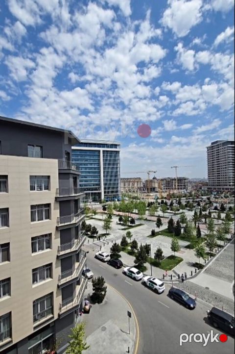 Satılır 4 otaqlı yeni tikili 150 m²
