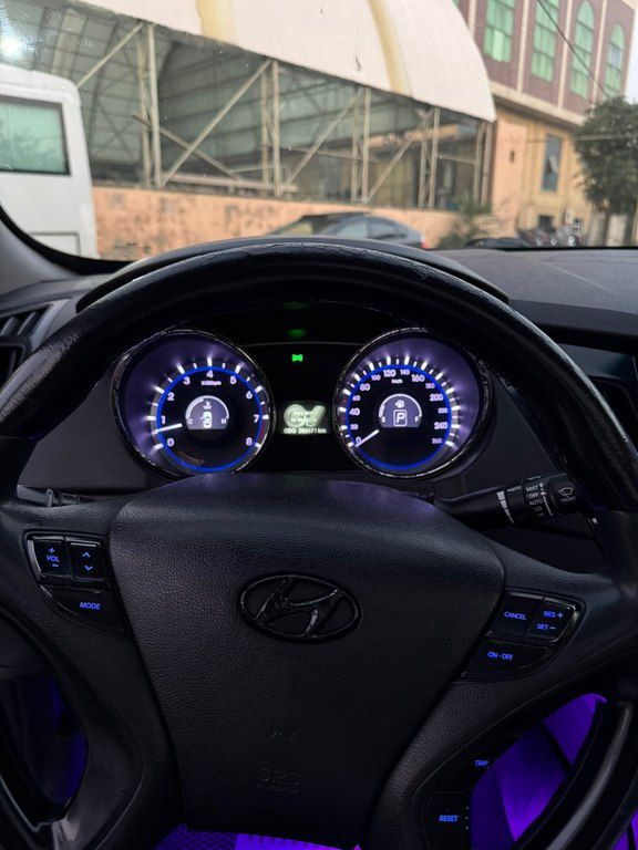 Hyundai Sonata, 2.4 L, 2011 il, 282 000 km — Avtomobillər, Bakı (7)