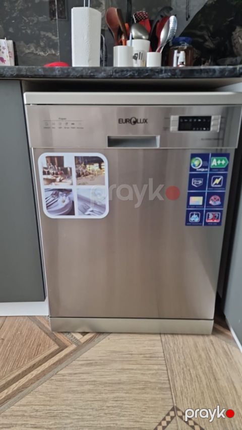 Eurolux qabyuyan 600 Azn. 3aydir alinib. Evde 2eded oldugu ucun