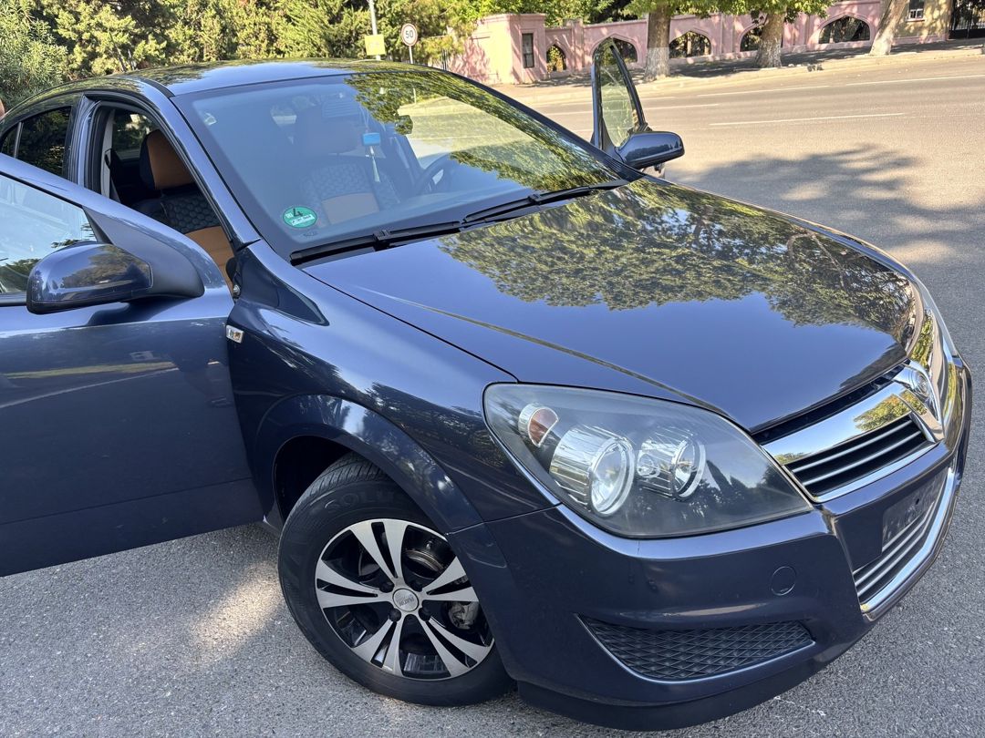 Opel Astra, 2009 il — Avtomobillər, Mingəçevir