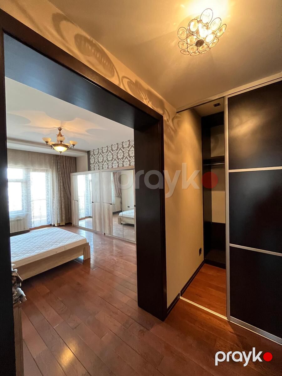 Satılır 4 otaqlı yeni tikili 200 m² — Mənzil, Bakı (3)