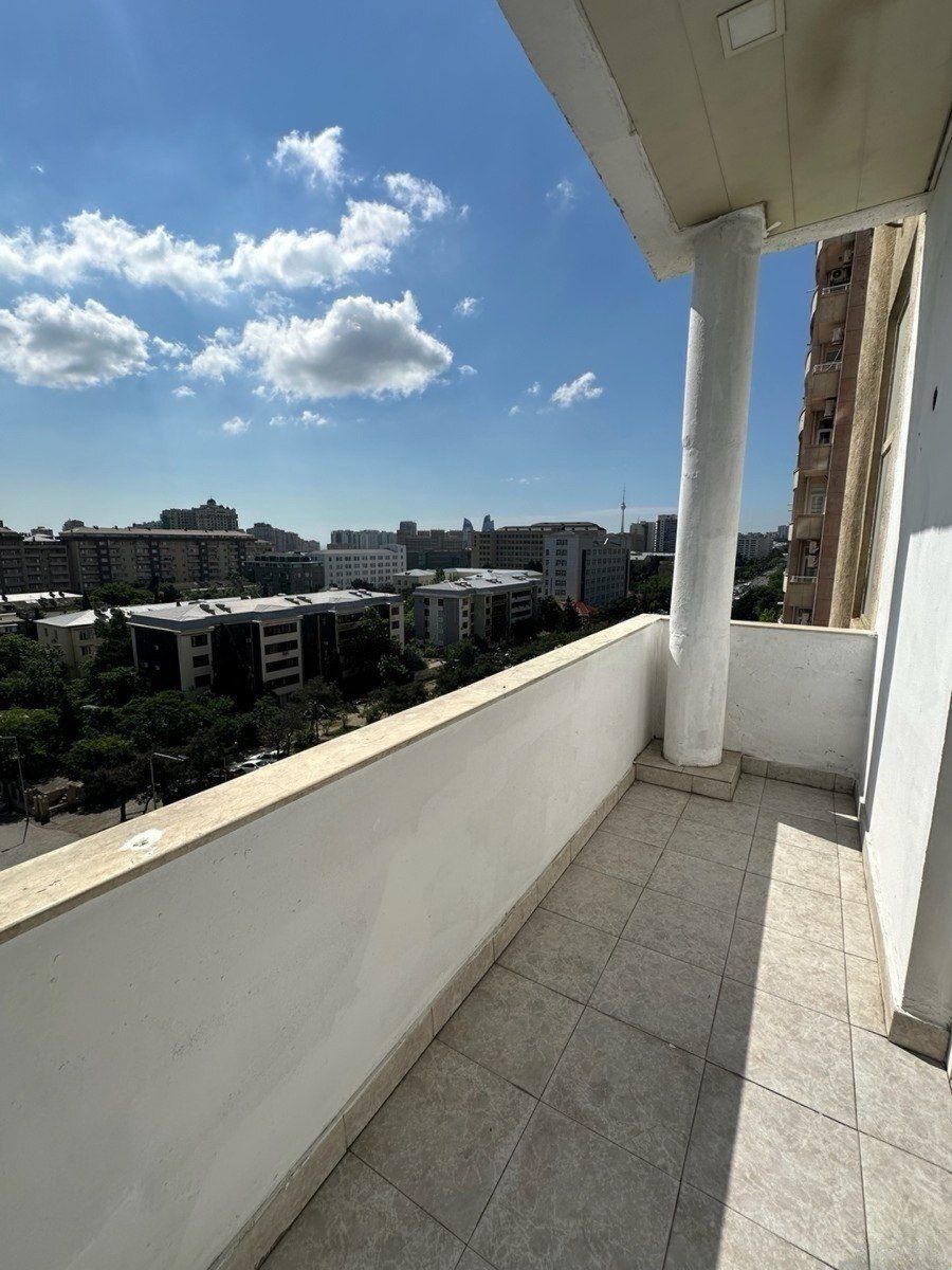 Satılır 3 otaqlı yeni tikili 160 m² — Mənzil, Bakı (11)