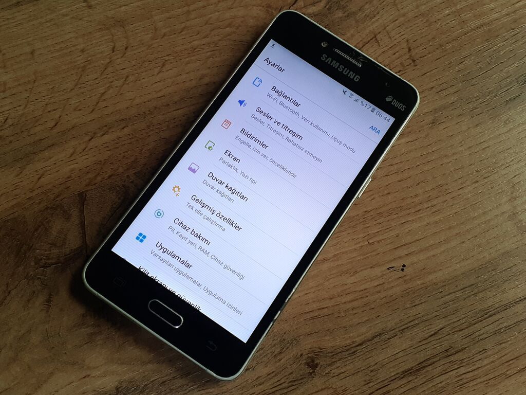 Samsung Galaxy Grand 2, 8 GB, rəng - Qara, Zəmanət, Düyməli, Sensor — Samsung, Gəncə (3)