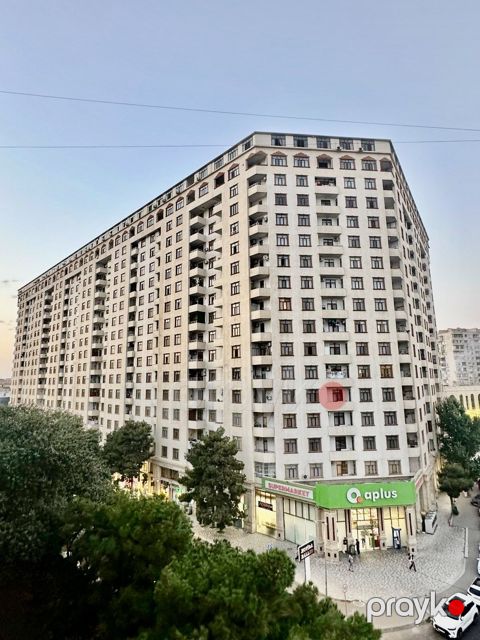 Satılır 3 otaqlı yeni tikili 105 m²