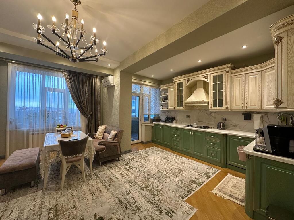 Satılır 5 otaqlı yeni tikili 222 m² — Mənzil, Bakı (6)