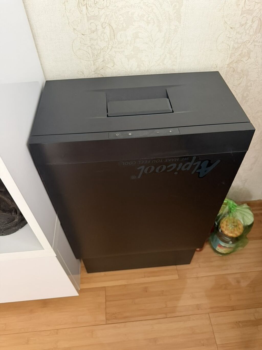 Aptcool mini soyuducu/termostatlı içki vitrini - Rəng: qara, şüşəsiz — Soyuducular, Sumqayıt (3)